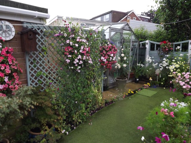 BarrowfordBestKeptGardens2019_215_25pc